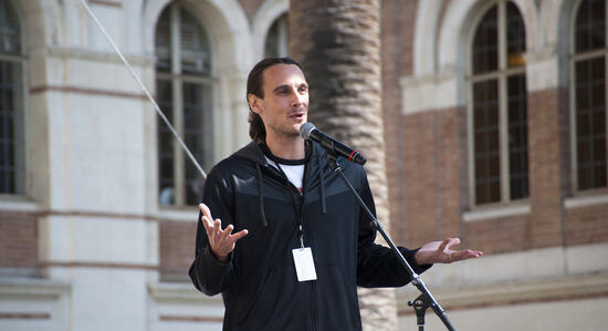 Former NFL Player Chris Kluwe on His Arrest for Protesting MAGA